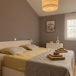 דירה Leki - Newly Renovated, Modern Spot פולה