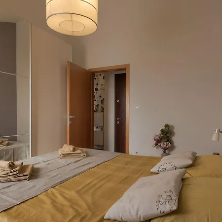 Leki - Newly Renovated, Modern Spot Daire *